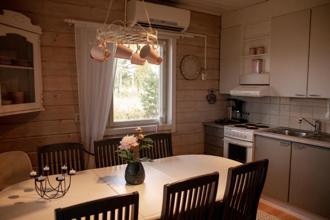 Mansikkaniemen Lomakeskus Rantasalmi Buitenkant foto